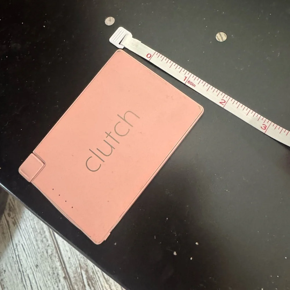 Pink Clutch Power Bank- I🩷my CLUTCH portable charger but I got a new phone so…